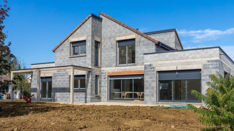Comment faire construire sans avoir vendu sa maison ?