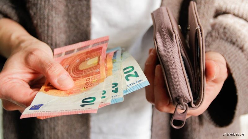 Est-ce que l'argent liquide va bientôt disparaître ? La fin du cash face à la révolution numérique