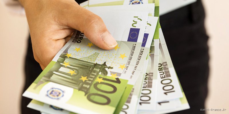 La banque va-t-elle me poser des questions si je dépose de l'argent liquide chez mon conseiller ?