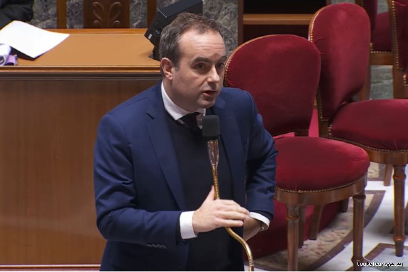 Le président doit-il approuver le budget ? Radiographie d’un bras de fer institutionnel permanent