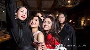 Les Chinois sont-ils riches ? Autopsie d’un mythe entre milliardaires clinquants et classes moyennes sous pression