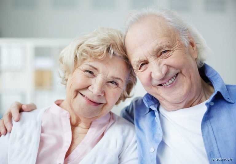 Quelle banque prête aux seniors ? Le guide complet pour décrocher son crédit immobilier après 60 ans