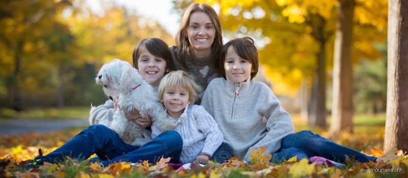 Quelle retraite pour une femme qui n'a jamais travaillé avec 3 enfants ? Droits, aides et réalités financières