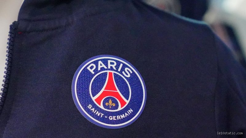 Qui vient de signer au PSG ?