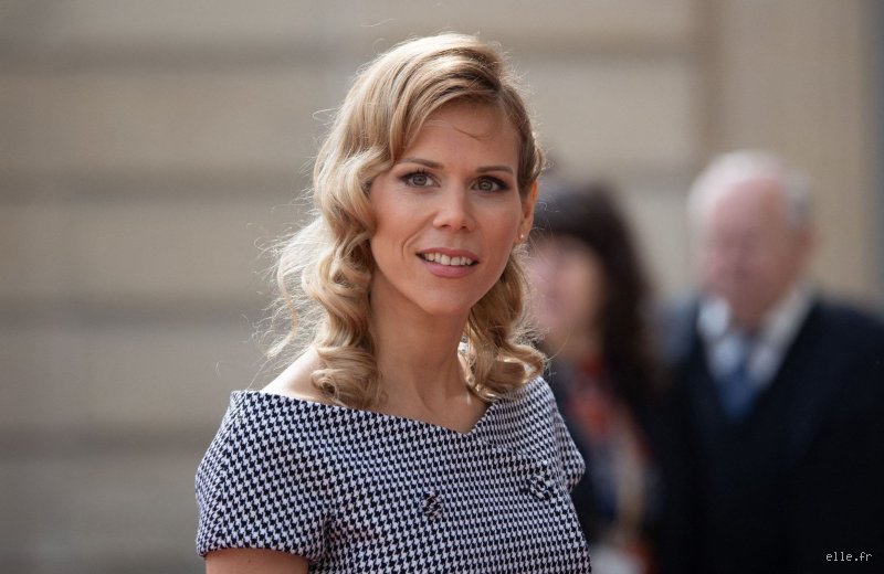 Qui est la fille du président français ? Entre discrétion médiatique, liens familiaux et réalité de l’Élysée