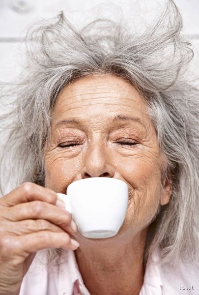 Kaffee-Schock: Lässt er uns wirklich schneller altern?!