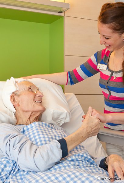 Was bedeutet es, wenn man ins Hospiz kommt?