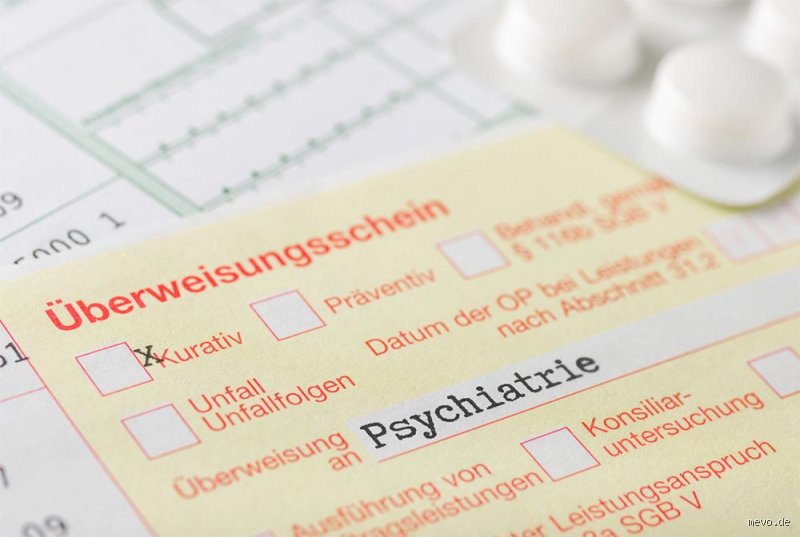 Wie bekomme ich eine Überweisung in die Psychiatrie?