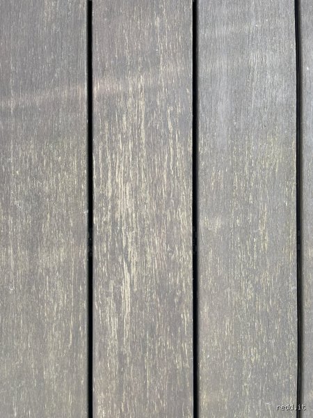 Wie pflegt man geöltes Holz?