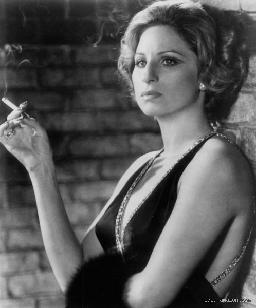 Is Barbra Streisand a cigarette smoker ? Entre mythes hollywoodiens et réalité d'une voix de légende