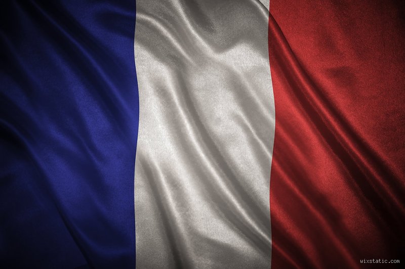 Pourquoi le bleu et le rouge du drapeau français ne doivent pas se toucher et le secret héraldique de la bande blanche