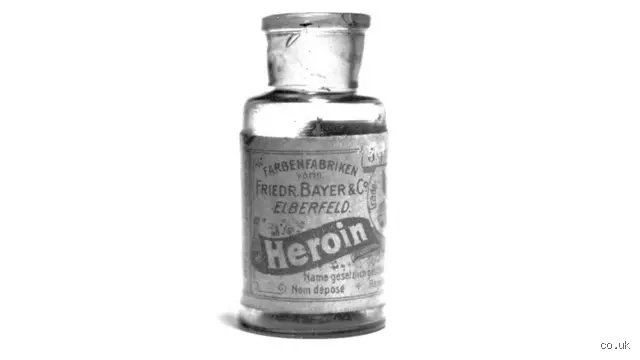 Quelle est la première drogue de l'histoire ? Enquête sur les racines psychotropes de l'humanité sauvage