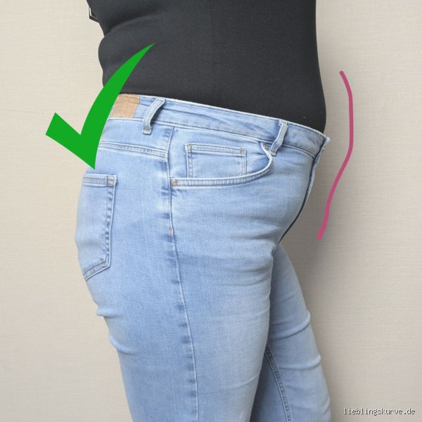 Welche Hose um Bauch zu kaschieren?
