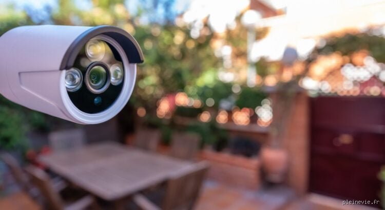 Les cambrioleurs évitent-ils les maisons équipées de caméras ? La vérité brutale sur l’efficacité réelle de la vidéosurveillance