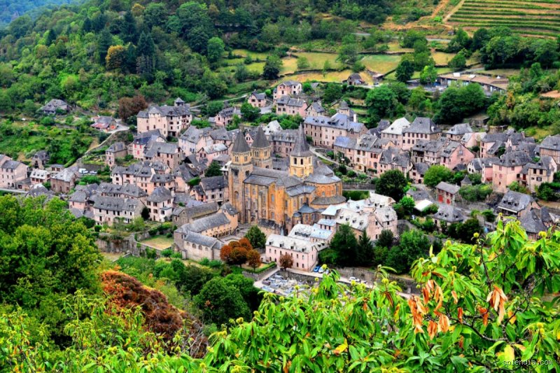 Quelles sont les villes cachées de France : ces pépites territoriales dont personne ne parle et qui redéfinissent l'attractivité