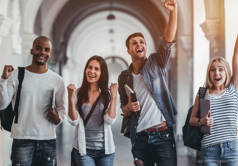 Kann ich in der Schweiz wohnen und in Deutschland studieren?