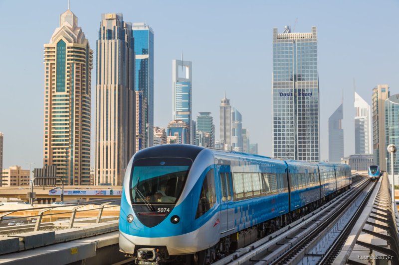 Wie viel kostet die Metro in Dubai?
