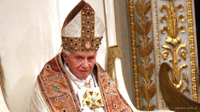 WELCHER Papst hat WIRKLICH freiwillig abgedankt?! Eine Enthüllung!