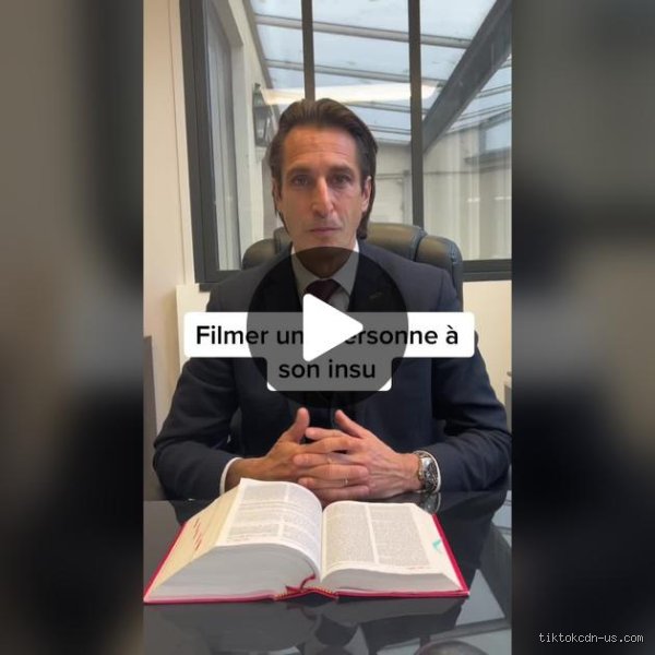 Puis-je porter plainte si on me filme à mon insu ? Le guide complet sur vos droits face aux caméras cachées
