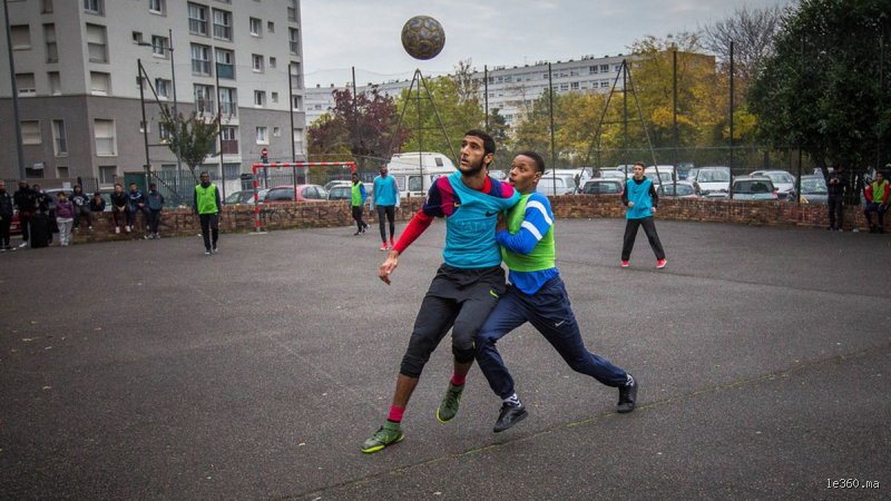 Quel footballeur français était à la rue ?