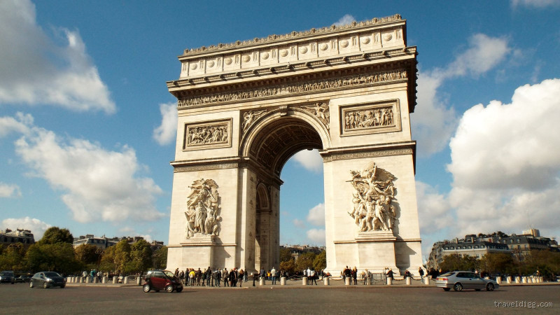 Quelle est la plus grande scène de France ? Découvrez ce monument mythique