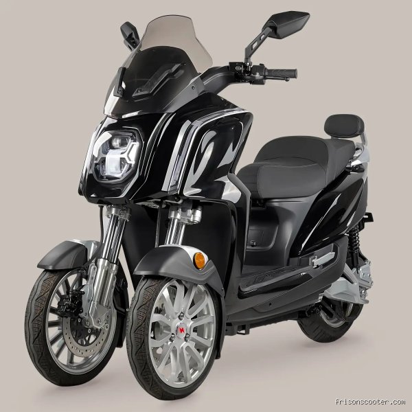 Quel scooter 3 roues sans permis choisir pour circuler en ville ?