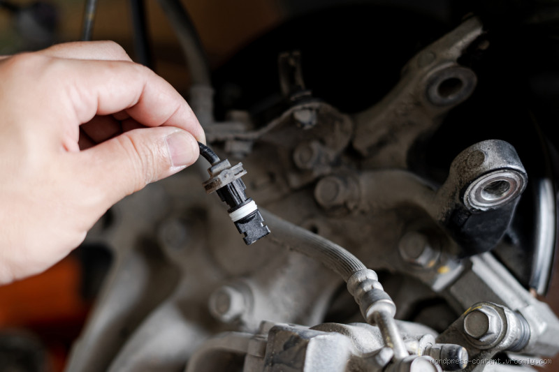 Comment nettoyer le capteur ABS ? Guide pratique et astuces