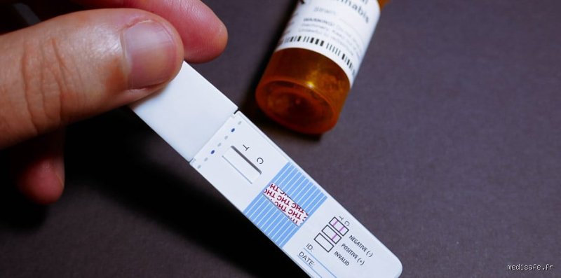 Comment puis-je vérifier si une substance est une drogue : le guide complet pour identifier les produits suspects en 2026