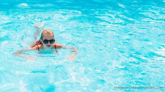 Quelles sont les conséquences d’un TAC trop faible dans une piscine et pourquoi votre eau devient-elle incontrôlable ?