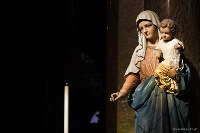 Wie alt war Maria bei der Geburt Jesu?