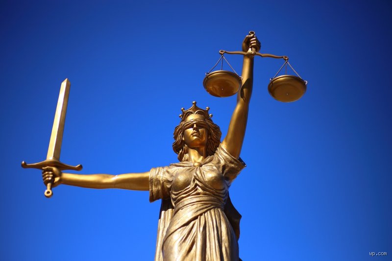Que sont l'égalité et la justice ? Radiographie d'un idéal démocratique sous tension numérique et sociale