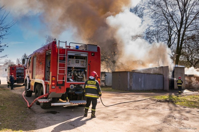 Wer bezahlt bei Brandstiftung? Haftung, Versicherung und Regress im Detail
