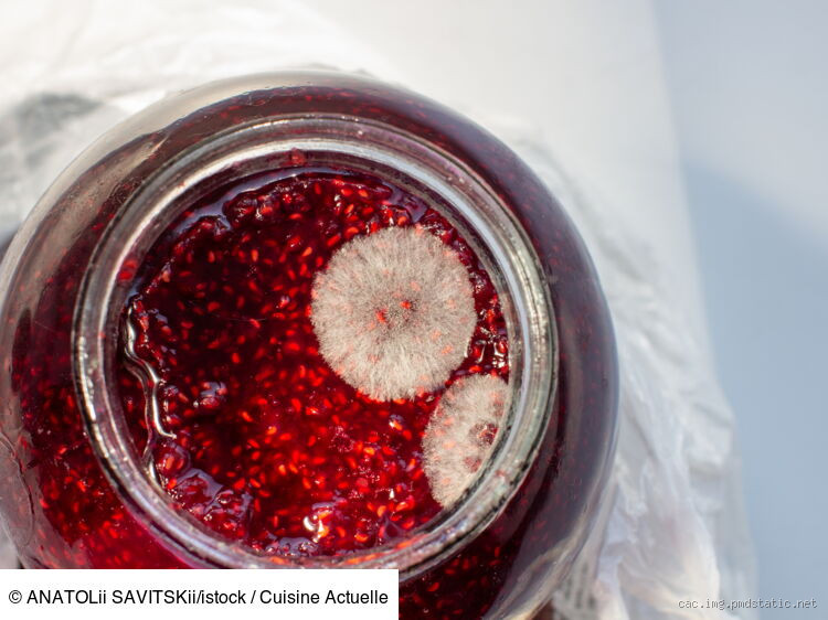 Pourquoi de la moisissure dans la confiture ? Les raisons cachées