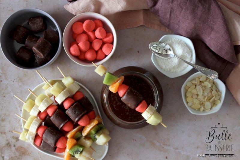 Que puis-je manger à la place du chocolat et des bonbons pour enfin calmer mes fringales sans culpabiliser ?
