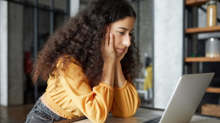 Comment toucher la prime d'activité quand on est alternant ? Le guide complet