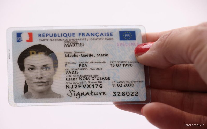 Quel est le nom le plus illégal ? Enquête sur ces patronymes interdits qui font trembler l'état civil