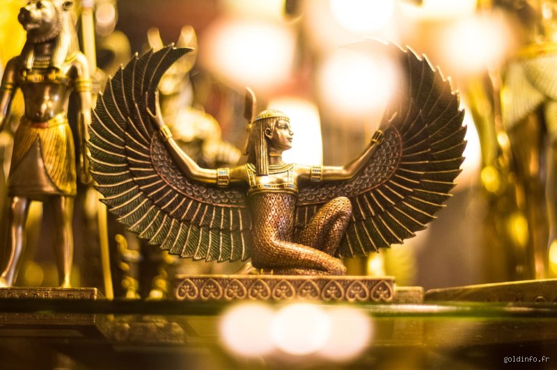 Quel est le dieu de l'or ?