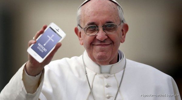 Quel est le numéro de téléphone du pape François ?