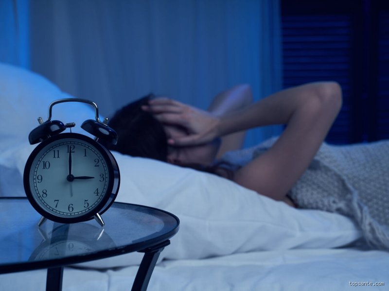 Comment éviter de se réveiller à 3h du matin : les stratégies neurologiques et chronobiologiques pour enfin briser le cycle des nuits hachées