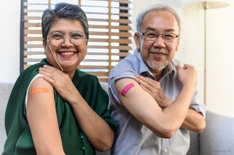 Comment renforcer son immunité après 60 ans : les stratégies validées pour une protection durable et efficace