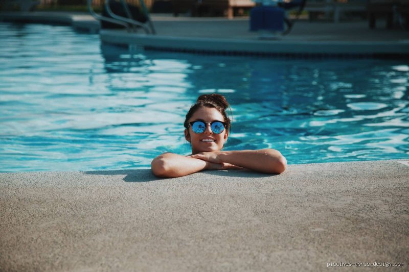 Est-il acceptable de se baigner dans une piscine légèrement trouble ?