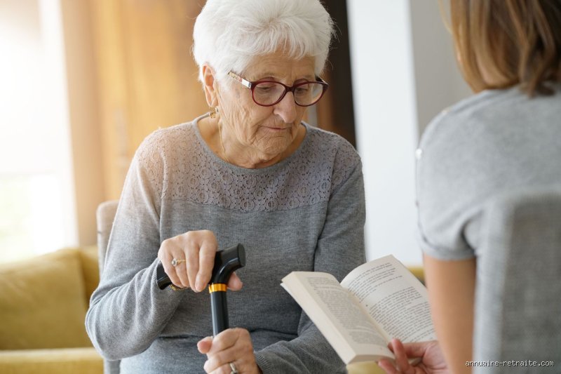 La lecture est-elle bénéfique pour les personnes atteintes d'Alzheimer : un rempart cognitif ou une simple illusion thérapeutique ?