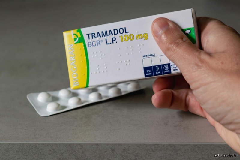 Le tramadol est-il plus concentré que la codéine ? Vérités scientifiques et pièges moléculaires