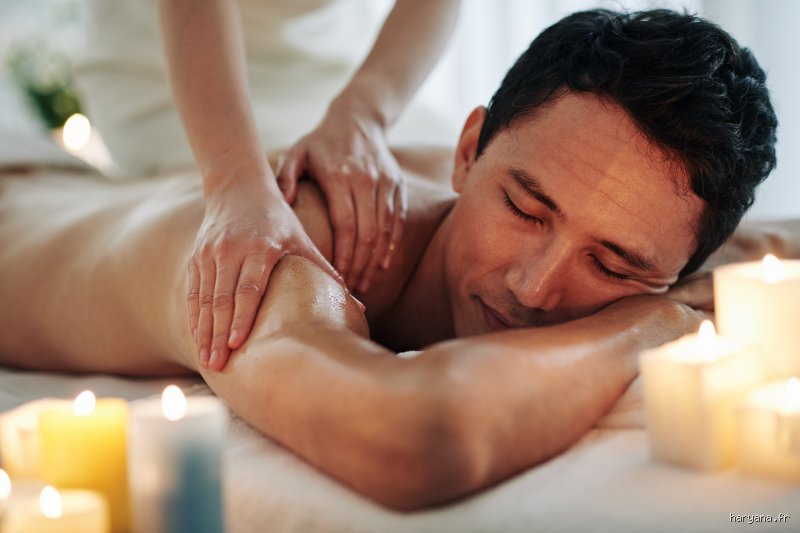 Pourquoi les hommes aiment-ils autant les massages ? Entre besoin de déconnexion brutale et science du bien-être masculin