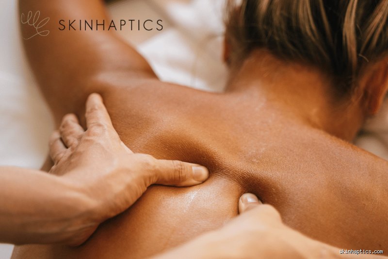 Que libère votre corps lorsque vous recevez un massage ? Le cocktail biochimique secret qui transforme votre physiologie en 60 minutes