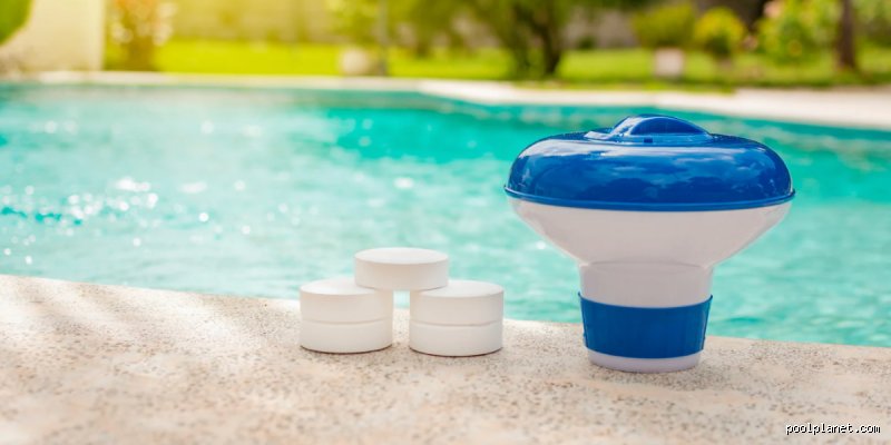 Que se passe-t-il si vous nagez dans une piscine avec un taux de chlore élevé : les risques réels et les signes qui ne trompent pas