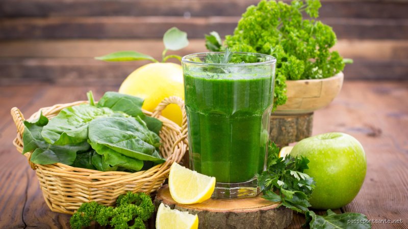 Quel est le meilleur détox naturel pour le corps ? Entre marketing douteux et mécanismes biologiques réels