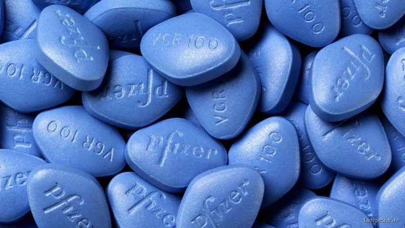 Quels sont les médicaments stimulants ? Tout comprendre sur ces molécules qui boostent la vigilance et l'attention
