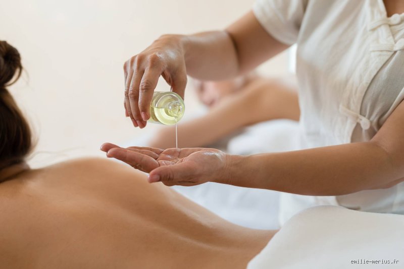 Quels sont les signes d'alerte lors d'une séance de massage : le guide complet pour ne plus jamais subir une table de soin