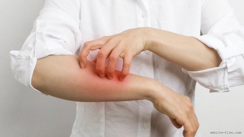 Quels sont les symptômes d'un empoisonnement au chlore ? Guide complet pour identifier une intoxication aiguë ou chronique